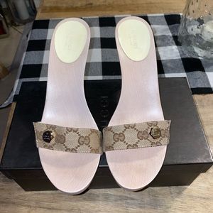 Gucci heels